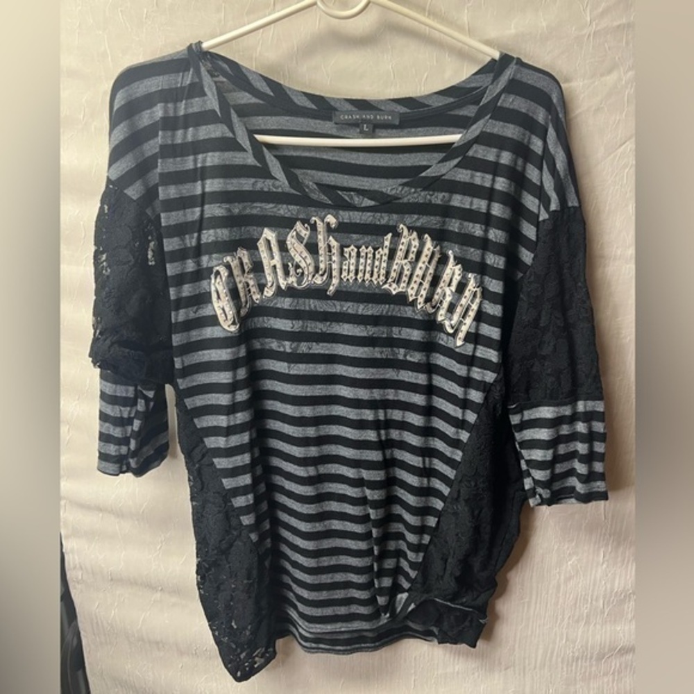 Crash & Burn Striped Rhinestone Dolman Top, Large, BUCKLE